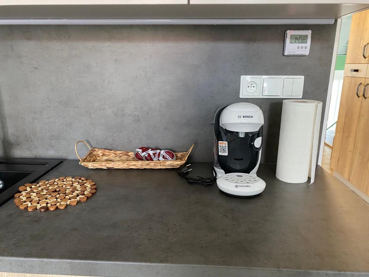 Perla Hradce 103 Apartment Hradec Králové Екстериор снимка