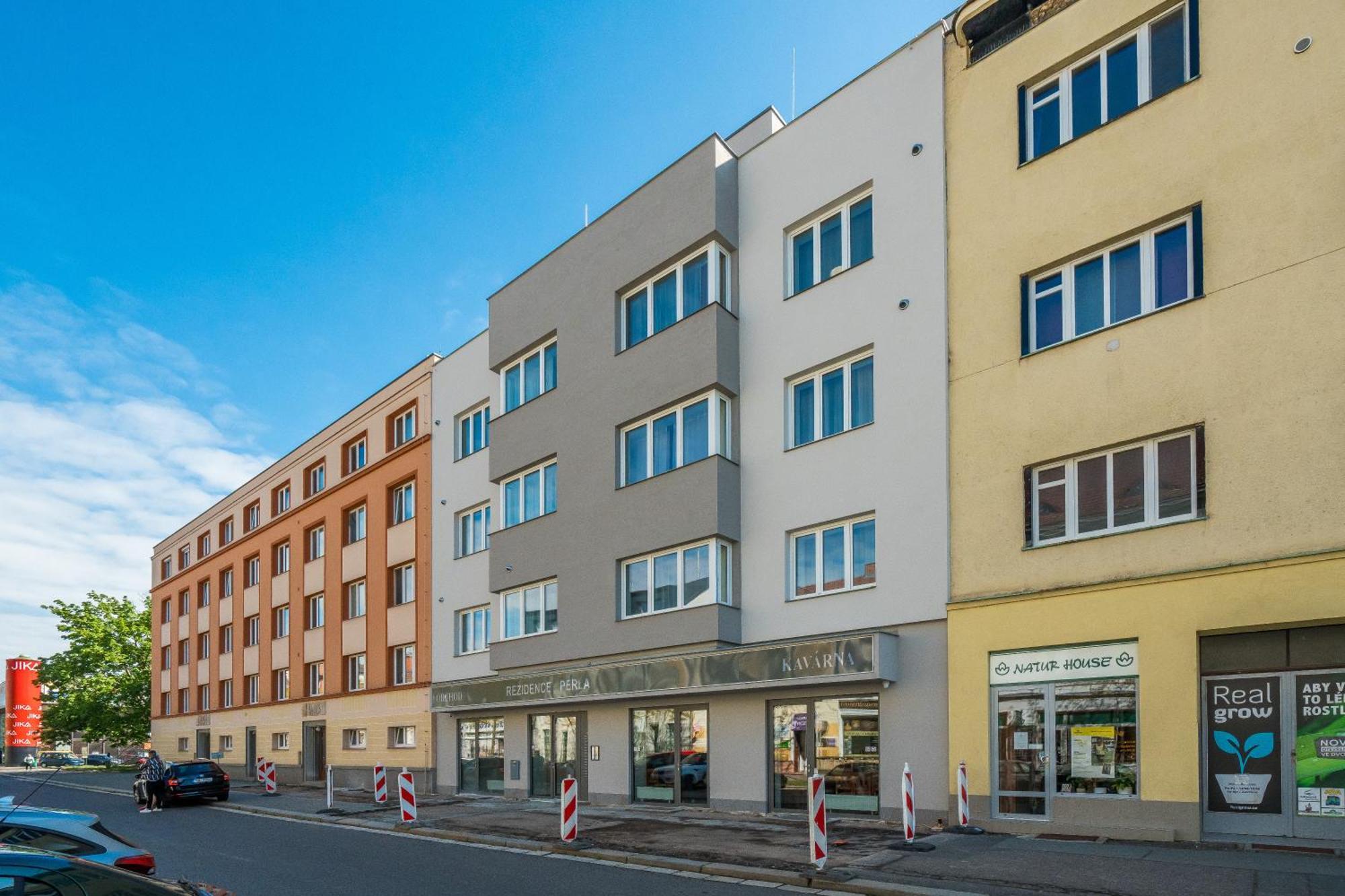 Perla Hradce 103 Apartment Hradec Králové Екстериор снимка