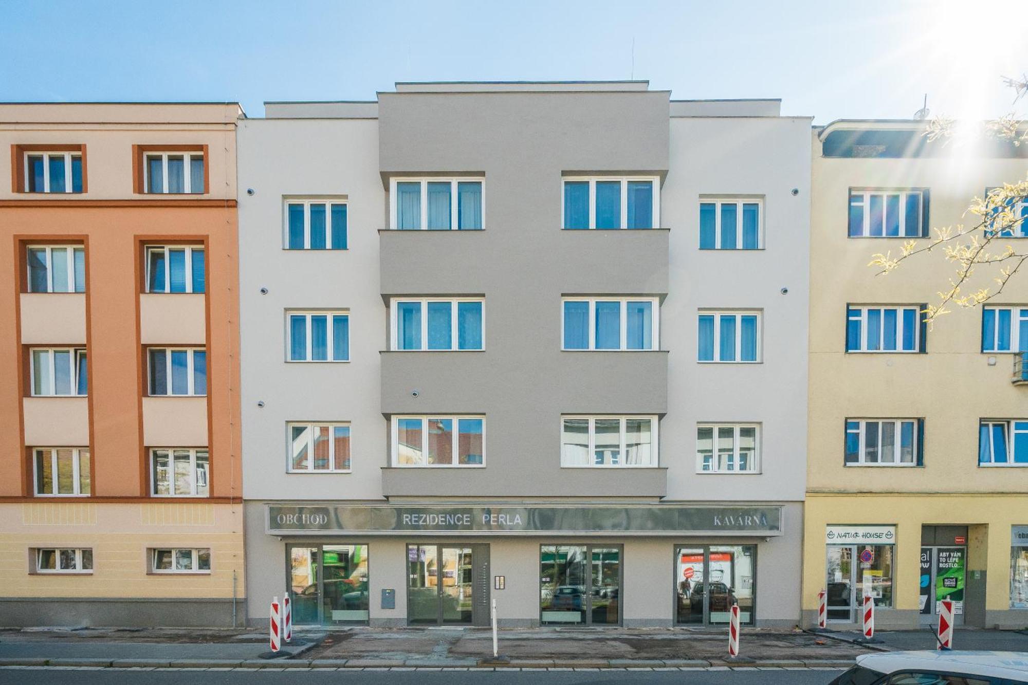 Perla Hradce 103 Apartment Hradec Králové Екстериор снимка